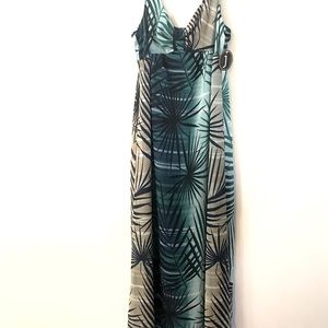NWT 🌴 Palm Maxi Dress Size 14